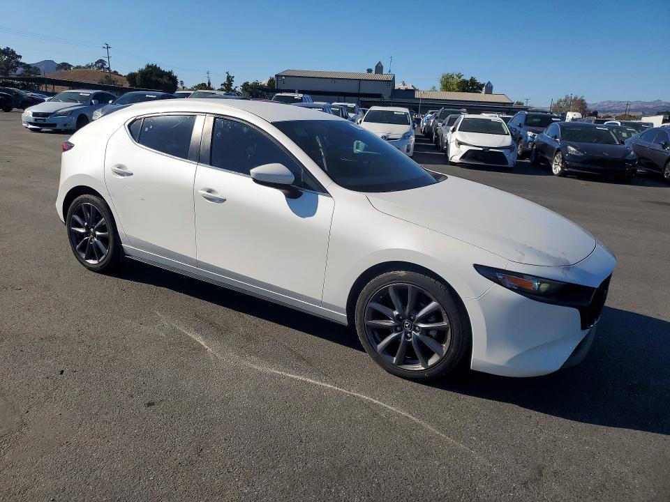 Aukcja sprzedaży 2023 Mazda 3, vin: JM1BPAKM1P1615560, numer aukcji: 68822326