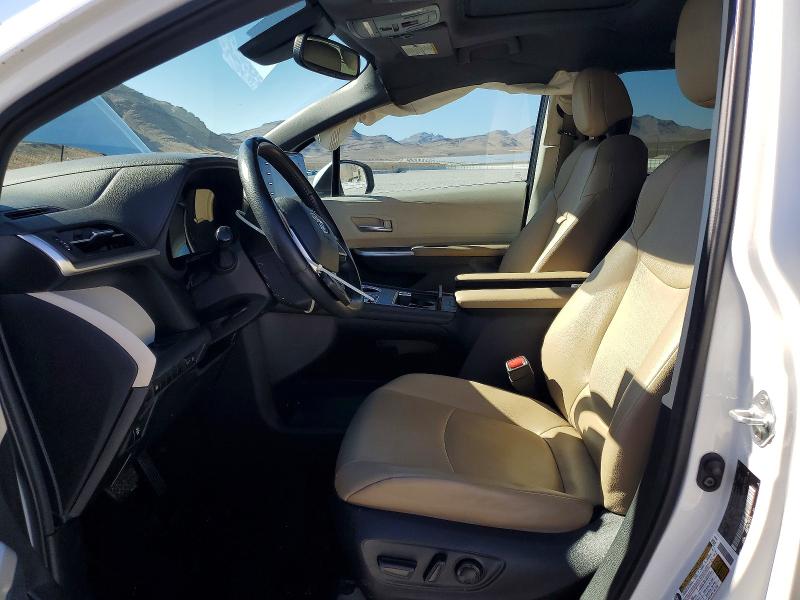 67636196 :رقم المزاد ، 5TDJRKEC7MS053564 vin ، 2021 Toyota Sienna مزاد بيع
