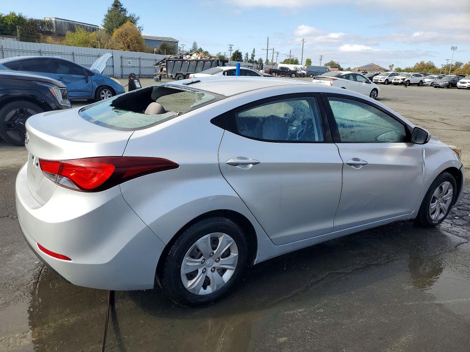 Aukcja sprzedaży 2016 Hyundai Elantra, vin: 5NPDH4AE5GH768906, numer aukcji: 63570116