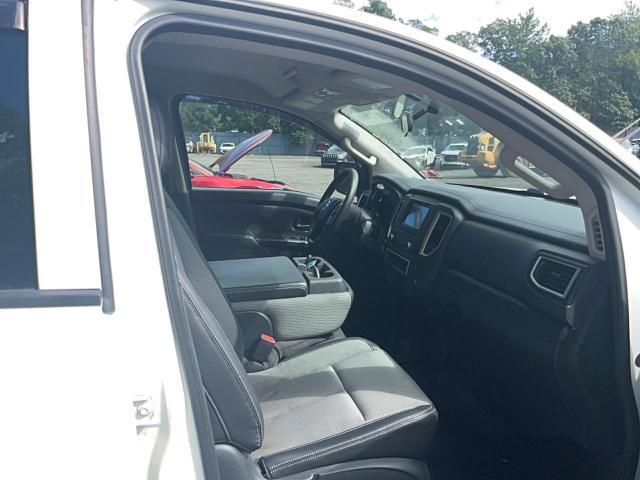 Продаж на аукціоні авто 2017 Nissan Titan, vin: 1N6AA1EK8HN533162, номер лоту: 69919976