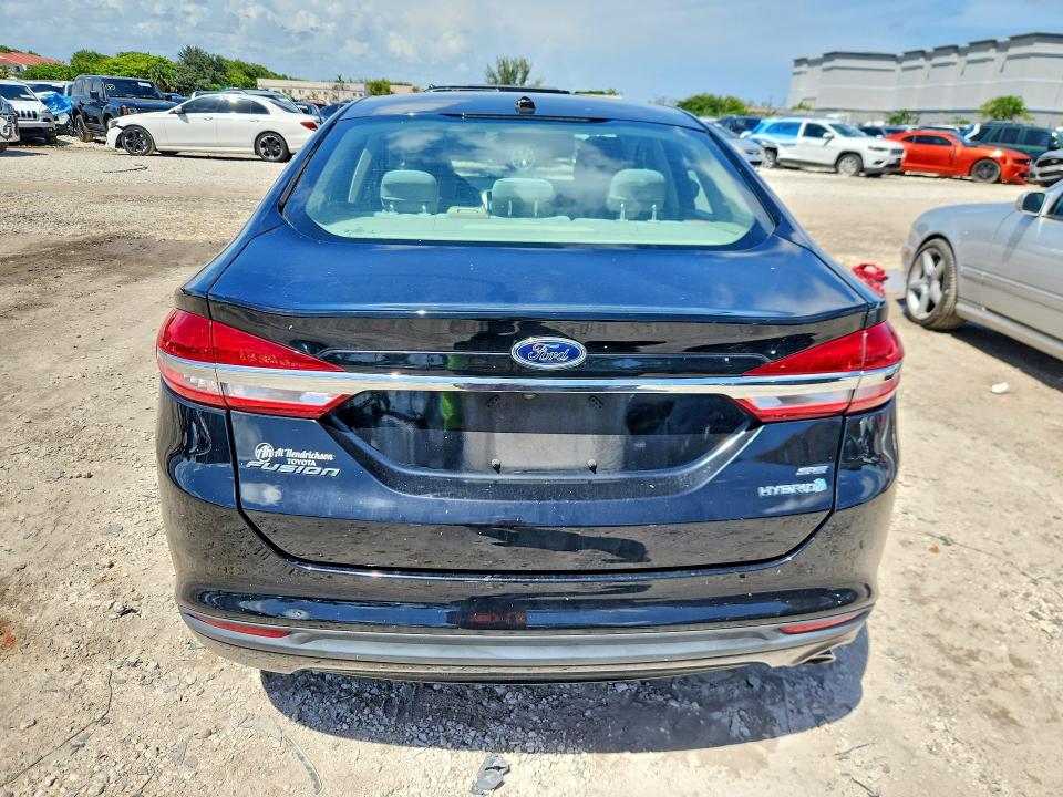 Продаж на аукціоні авто 2018 Ford Fusion, vin: 3FA6P0LU4JR219412, номер лоту: 69086996