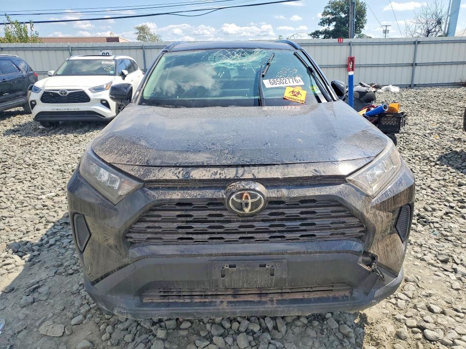 68502776 :رقم المزاد ، JTMG1RFV7KJ013702 vin ، 2019 Toyota Rav4 مزاد بيع