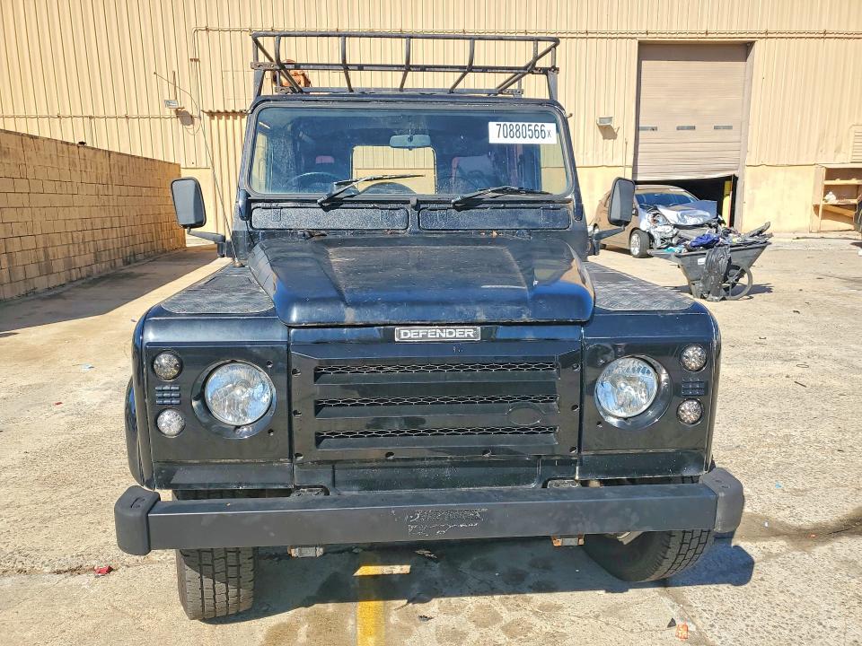 1997 Land Rover Defender მანქანა იყიდება აუქციონზე, vin: SALLDHM67TA997584, აუქციონის ნომერი: 70880566