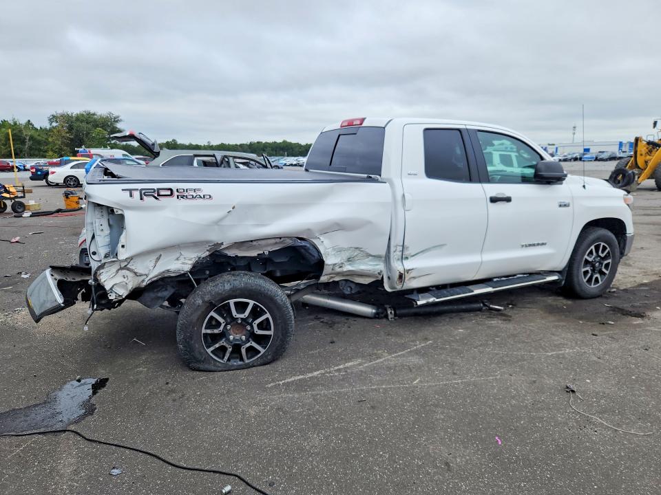 Продажа на аукционе авто 2018 Toyota Tundra, vin: 5TFRY5F11JX229714, номер лота: 69707376