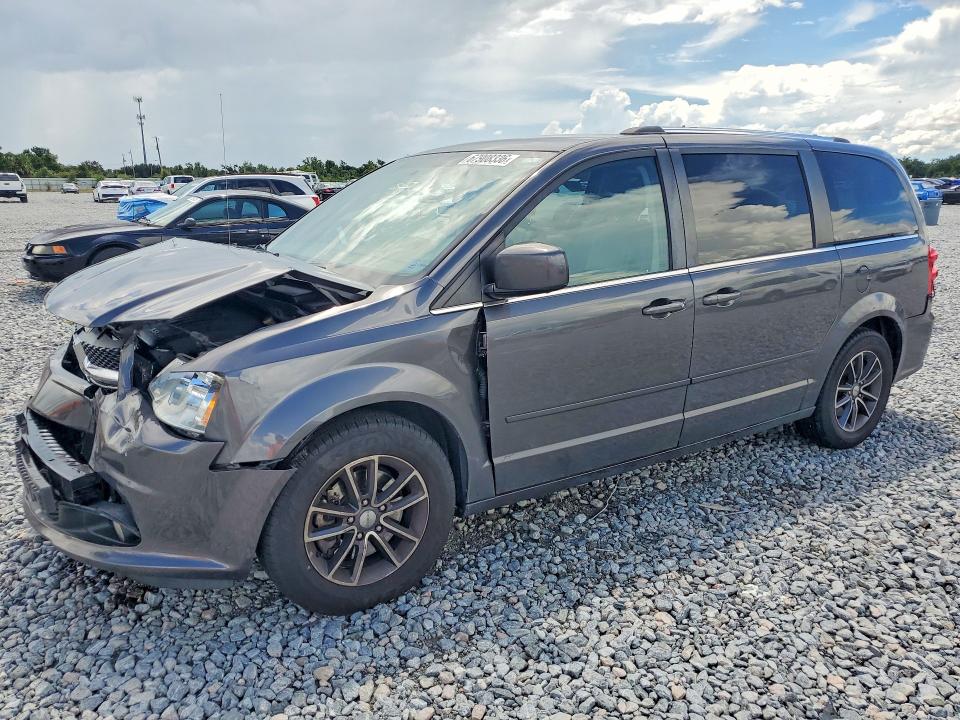 Auction sale of the 2017 Dodge Grand Caravan, vin: 2C4RDGCG5HR616579, lot number: 67908336