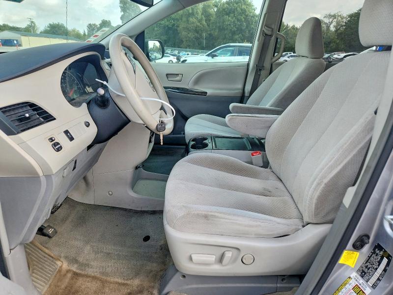 Aukcja sprzedaży 2013 Toyota Sienna, vin: 5TDKK3DC3DS352551, numer aukcji: 70045896
