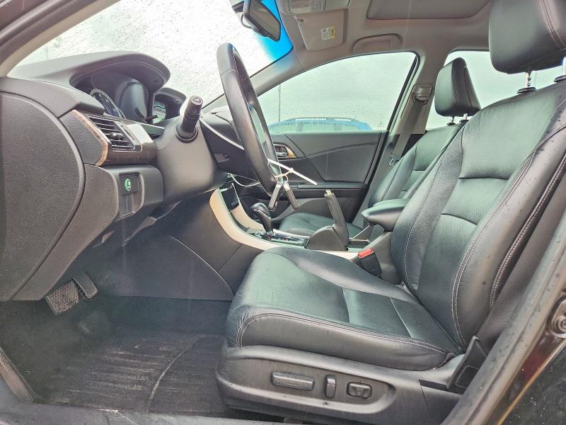 70406926 :رقم المزاد ، 1HGCR3F8XGA009635 vin ، 2016 Honda Accord مزاد بيع