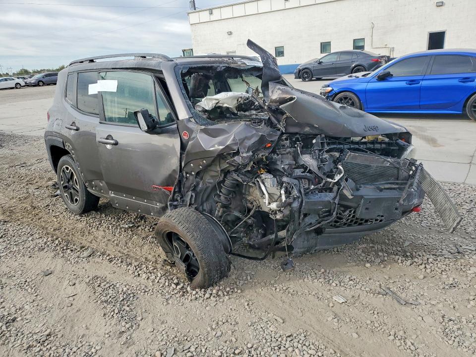 Aukcja sprzedaży 2016 Jeep Renegade, vin: ZACCJBCT1GPC93178, numer aukcji: 68986076