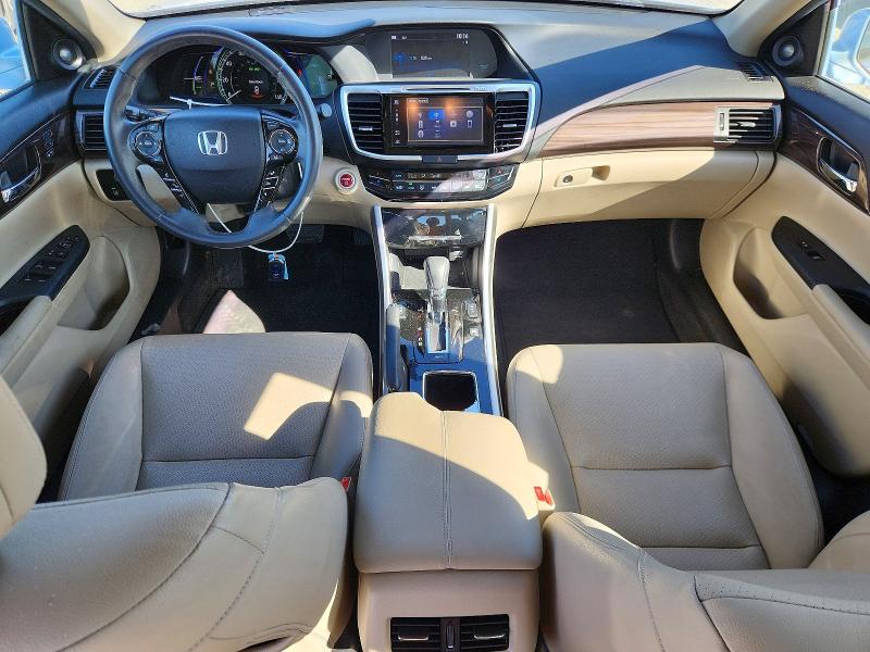Продаж на аукціоні авто 2017 Honda Accord, vin: JHMCR6F58HC020286, номер лоту: 70155876
