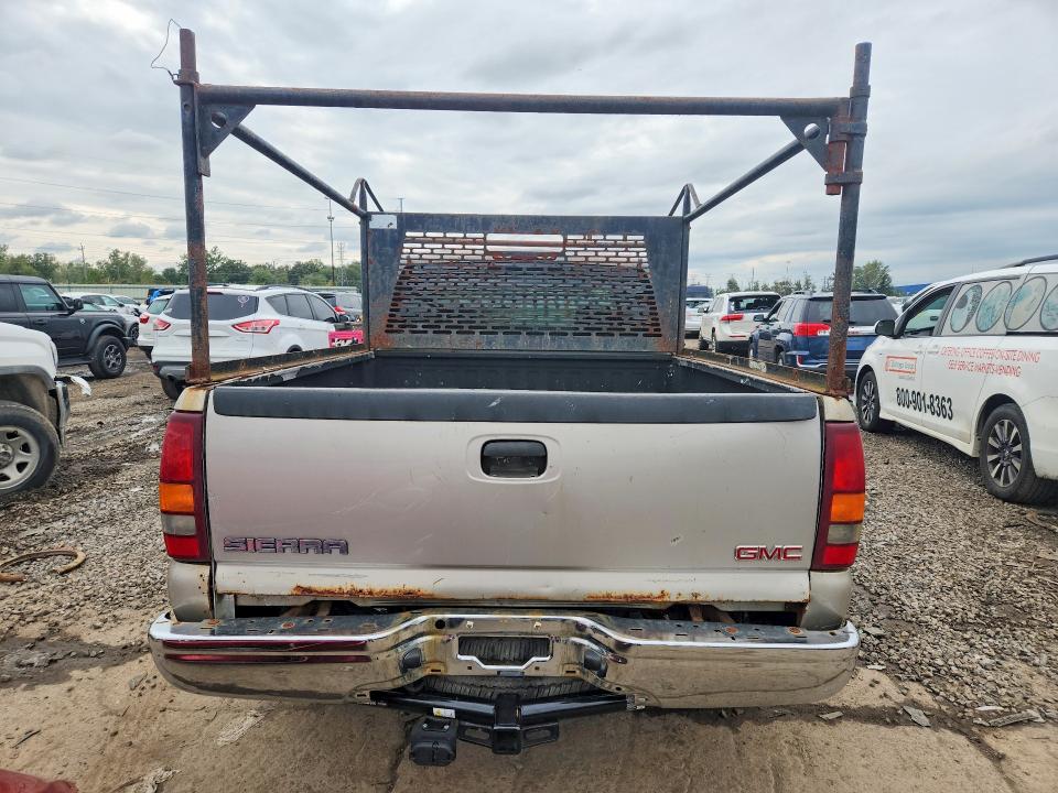 Продаж на аукціоні авто 2004 Gmc New Sierra, vin: 2GTEC19T041255855, номер лоту: 69612356