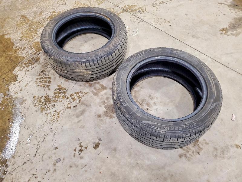 70049066 :رقم المزاد ، 1C4PJMCS2HW503540 vin ، 2017 Jeep Cherokee مزاد بيع