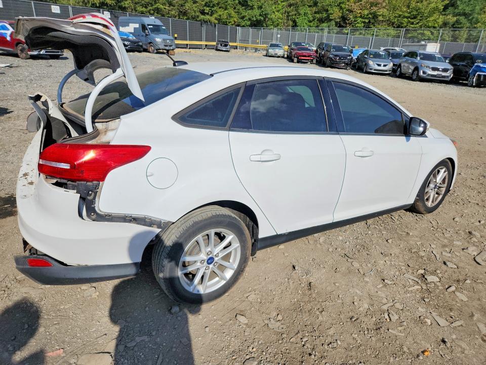 2015 Ford Focus მანქანა იყიდება აუქციონზე, vin: 1FADP3F24FL328901, აუქციონის ნომერი: 70968866