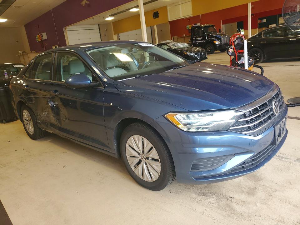 Продаж на аукціоні авто 2019 Volkswagen Jetta, vin: 3VWC57BU2KM113968, номер лоту: 70289806