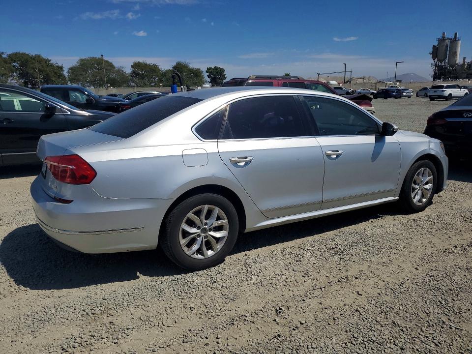 67541876 :رقم المزاد ، 1VWAT7A36GC035080 vin ، 2016 Volkswagen Passat مزاد بيع