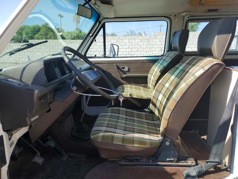 1982 Volkswagen Vanagon მანქანა იყიდება აუქციონზე, vin: WV2ZA0258CH078000, აუქციონის ნომერი: 69548506