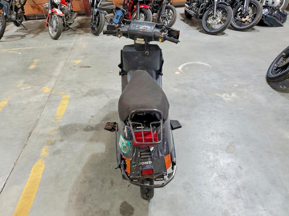 1994 Honda Ch80 მანქანა იყიდება აუქციონზე, vin: 3H1HF0314RD900203, აუქციონის ნომერი: 68044796
