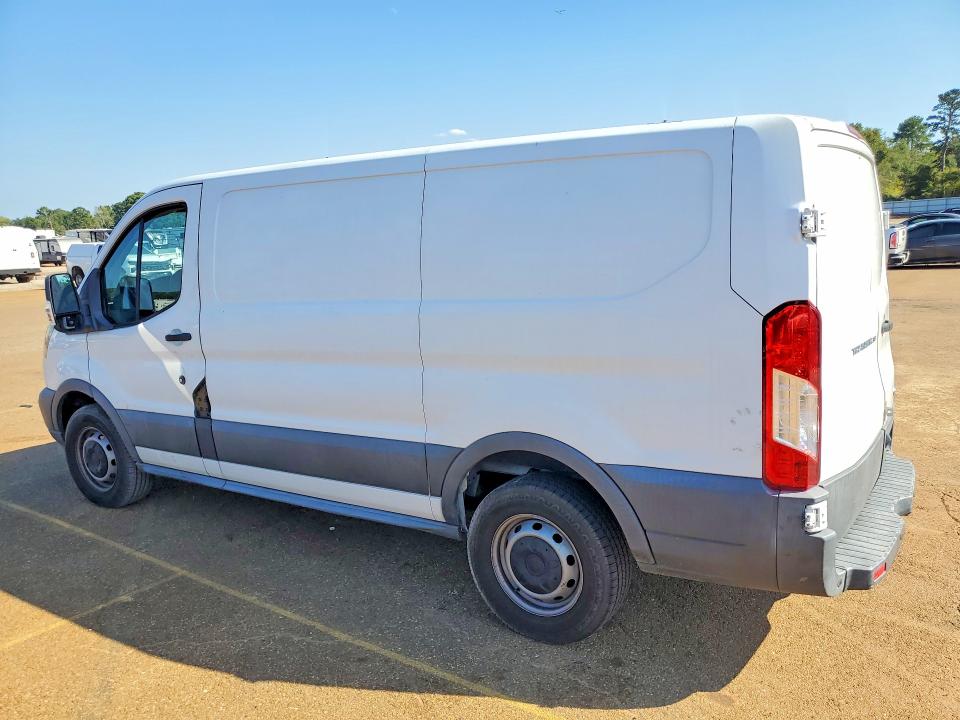 69611396 :رقم المزاد ، 1FTYR1YM4HKB33236 vin ، 2017 Ford Transit مزاد بيع