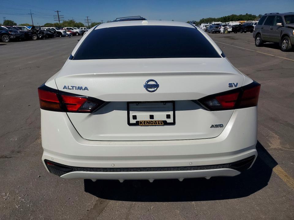 68410356 :رقم المزاد ، 1N4BL4DW0NN341968 vin ، 2022 Nissan Altima مزاد بيع