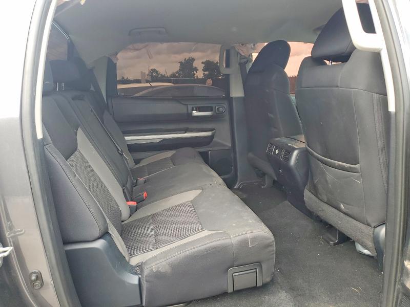 Aukcja sprzedaży 2017 Toyota Tundra, vin: 5TFDW5F18HX665342, numer aukcji: 69573736