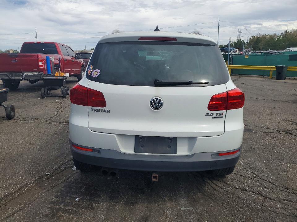 69158506 :رقم المزاد ، WVGBV7AXXFW581653 vin ، 2015 Volkswagen Tiguan مزاد بيع