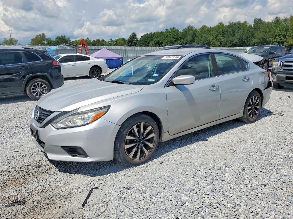 Auction sale of the 2018 Nissan Altima, vin: 1N4AL3AP3JC185241, lot number: 68161916