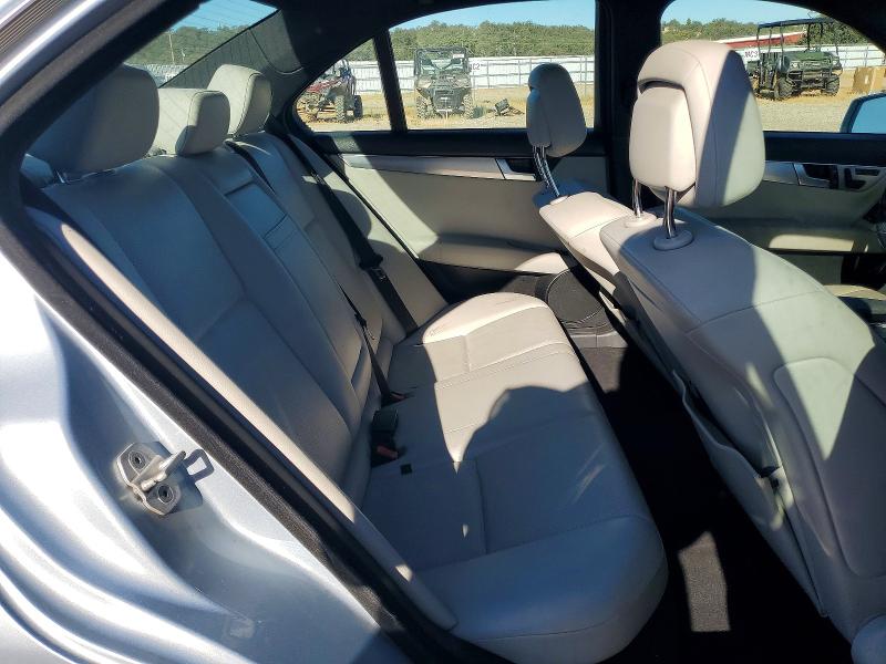 Продаж на аукціоні авто 2014 Mercedes-benz C, vin: WDDGF4HB0EG228157, номер лоту: 68090056