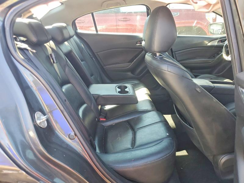 Продаж на аукціоні авто 2018 Mazda 3, vin: 3MZBN1V37JM254318, номер лоту: 67351786