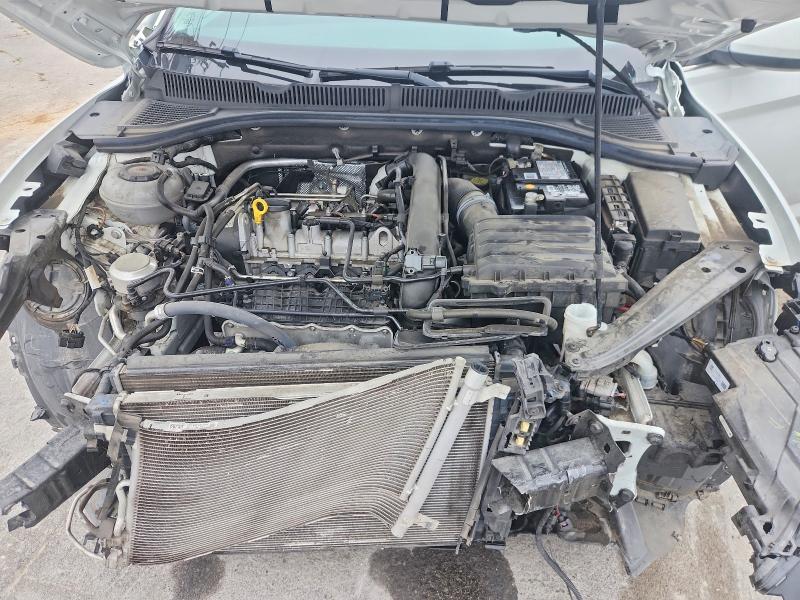 70035026 :رقم المزاد ، 3VWC57BUXMM042957 vin ، 2021 Volkswagen Jetta مزاد بيع
