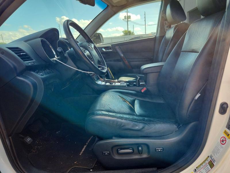 Продажа на аукционе авто 2013 Toyota Highlander, vin: 5TDYK3EH8DS103070, номер лота: 68773026