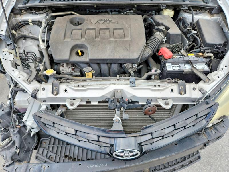 70103136 :رقم المزاد ، 2T1BURHE3FC320462 vin ، 2015 Toyota Corolla مزاد بيع