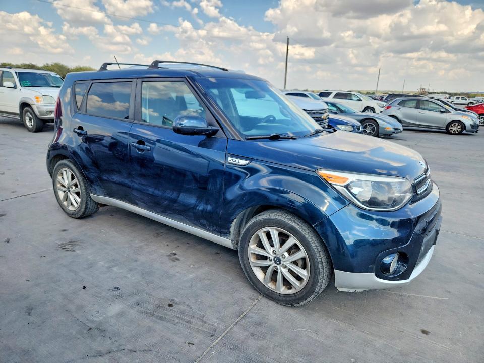 69553156 :رقم المزاد ، KNDJP3A59H7419169 vin ، 2017 Kia Soul مزاد بيع
