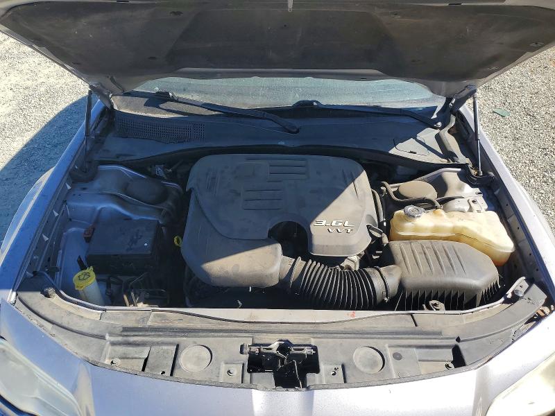 70327456 :رقم المزاد ، 2C3CA5CG6BH531190 vin ، 2011 Chrysler 300 مزاد بيع