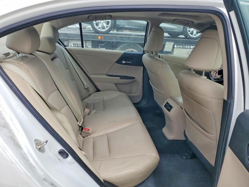 Продажа на аукционе авто 2017 Honda Accord, vin: 1HGCR2F86HA125894, номер лота: 67445426