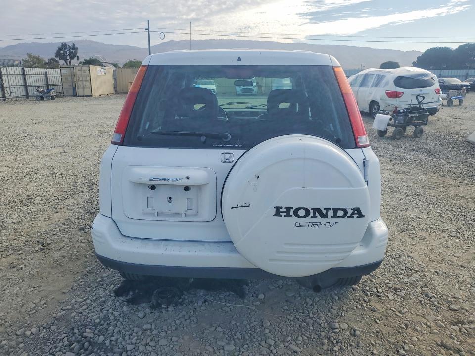 69181536 :رقم المزاد ، JHLRD1873YS000208 vin ، 2000 Honda Cr-v مزاد بيع