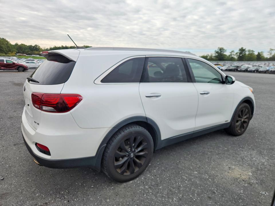 70996096 :رقم المزاد ، 5XYPHDA5XLG676026 vin ، 2020 Kia Sorento مزاد بيع
