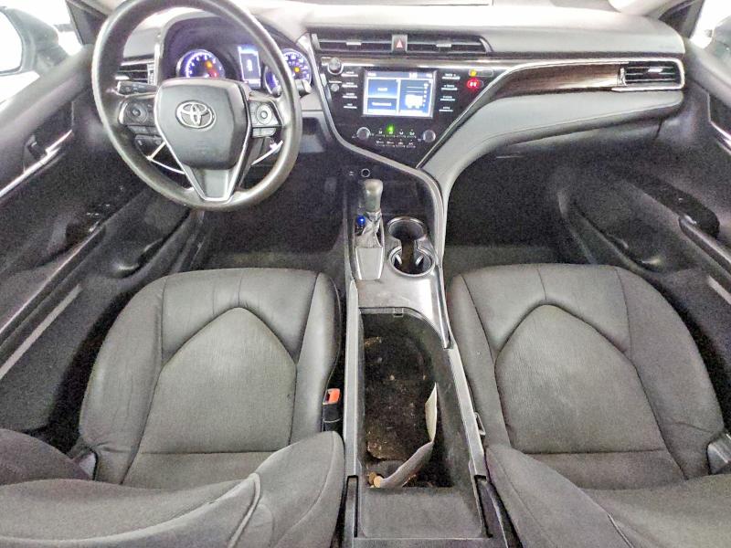 2019 Toyota Camry მანქანა იყიდება აუქციონზე, vin: 4T1B11HK1KU256950, აუქციონის ნომერი: 65808036