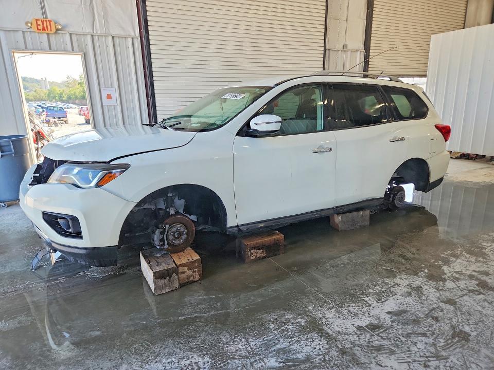 Продаж на аукціоні авто 2018 Nissan Pathfinder, vin: 5N1DR2MM5JC647022, номер лоту: 65837216