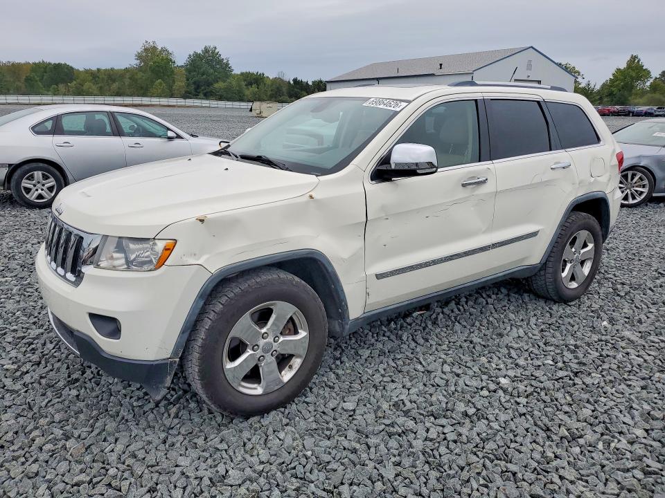 Auction sale of the 2011 Jeep Grand Cherokee, vin: 1J4RR5GT1BC540205, lot number: 69864626