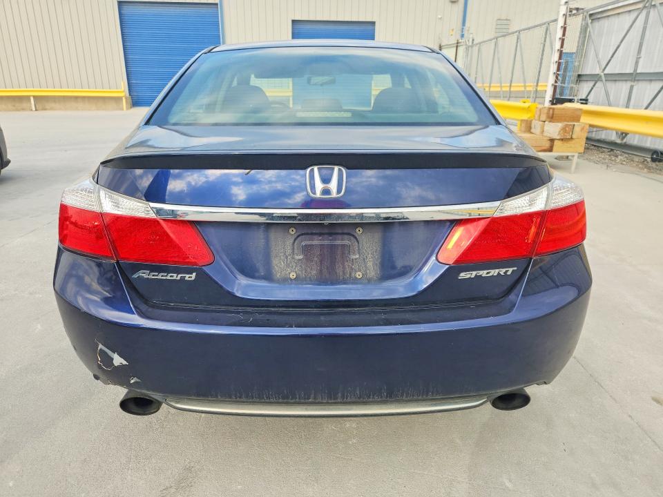 Auction sale of the 2014 Honda Accord, vin: 1HGCR2F52EA139230, lot number: 70415346