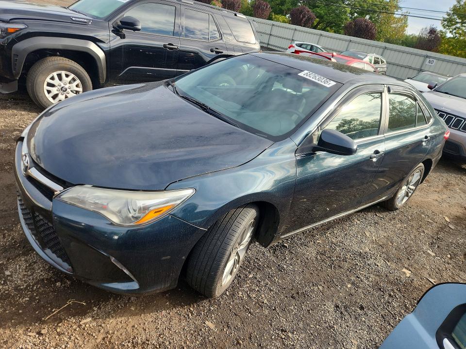 2016 Toyota Camry მანქანა იყიდება აუქციონზე, vin: 4T1BF1FK0GU126542, აუქციონის ნომერი: 68263036