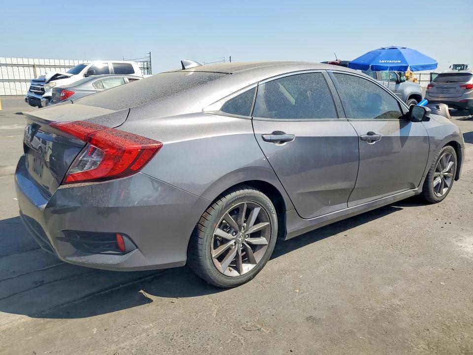 66461856 :رقم المزاد ، 19XFC1F33ME210114 vin ، 2021 Honda Civic مزاد بيع