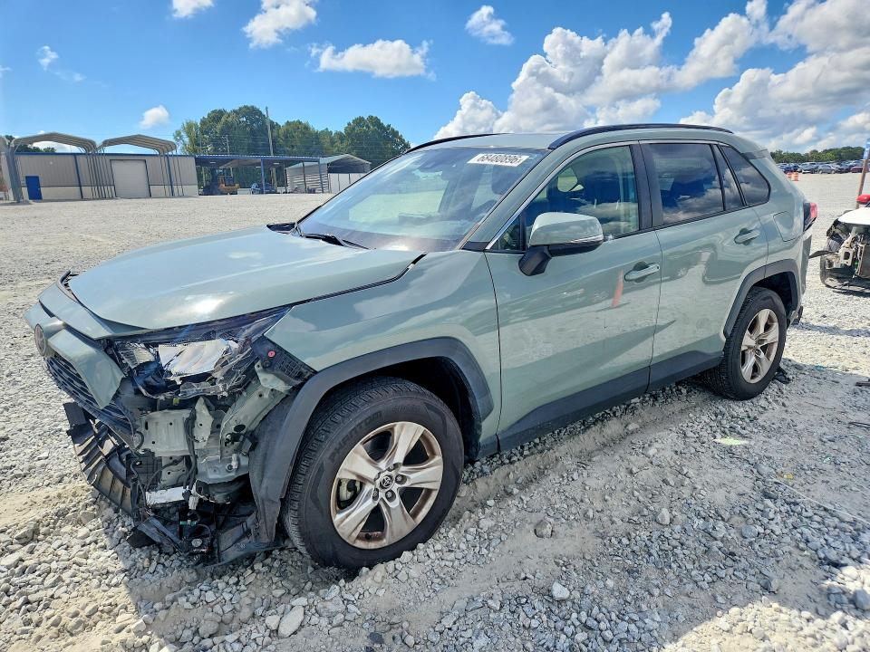 Продаж на аукціоні авто 2021 Toyota Rav4, vin: JTMW1RFV6MD063651, номер лоту: 68480896