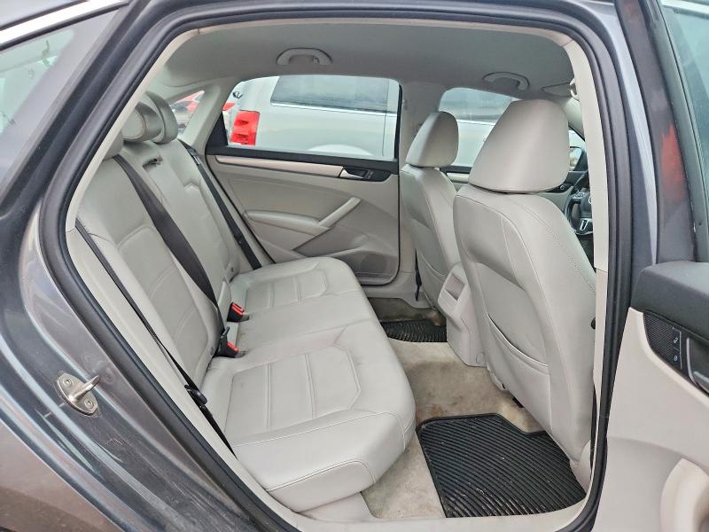 Продажа на аукционе авто 2015 Volkswagen Passat, vin: 1VWAT7A36FC103246, номер лота: 68844796