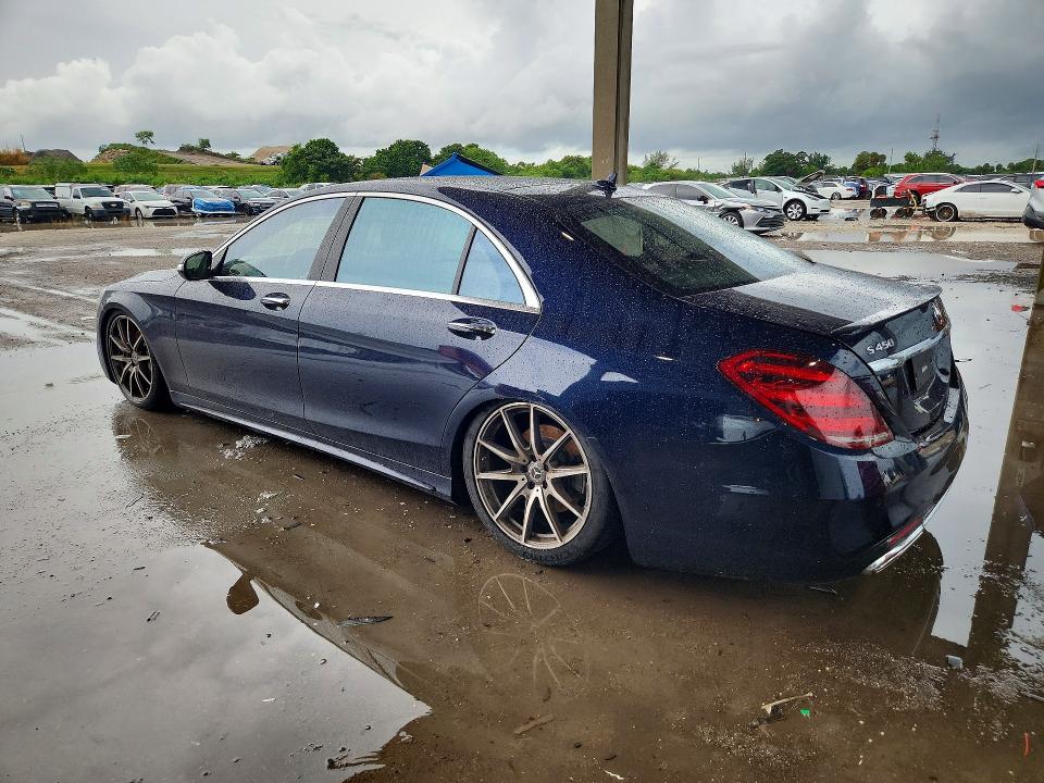 70451396 :رقم المزاد ، WDDUG6GB0JA350849 vin ، 2018 Mercedes-benz S مزاد بيع