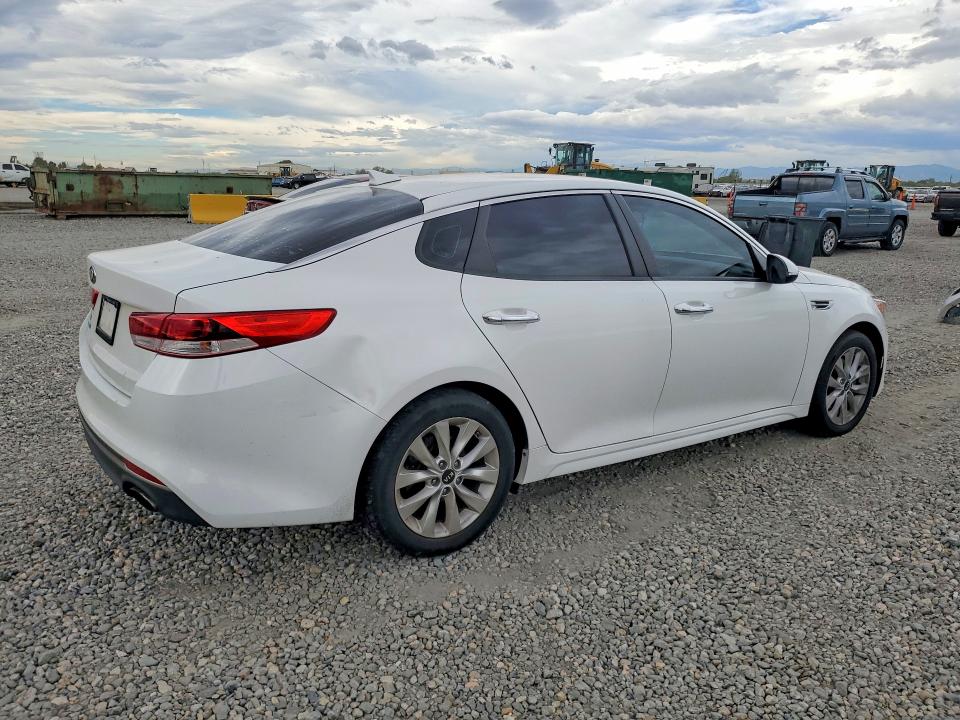 69089936 :رقم المزاد ، 5XXGT4L3XGG017416 vin ، 2016 Kia Optima مزاد بيع