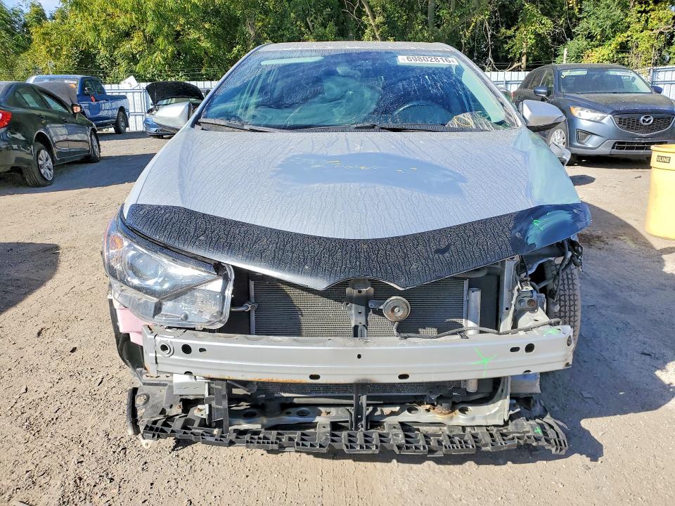 2017 Toyota Corolla Im მანქანა იყიდება აუქციონზე, vin: JTNKARJE3HJ527942, აუქციონის ნომერი: 69802816