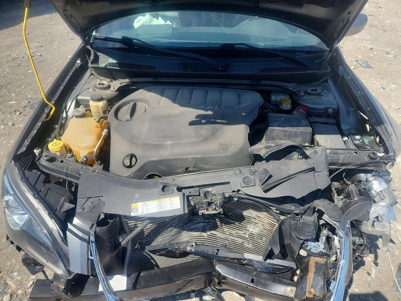 68095466 :رقم المزاد ، 1C3BCBGG7CN132215 vin ، 2012 Chrysler 200 مزاد بيع