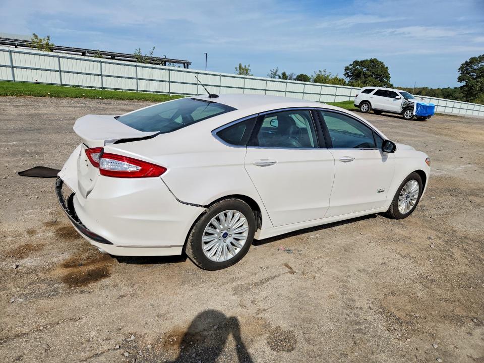 70871926 :رقم المزاد ، 3FA6P0PU6FR289902 vin ، 2015 Ford Fusion مزاد بيع