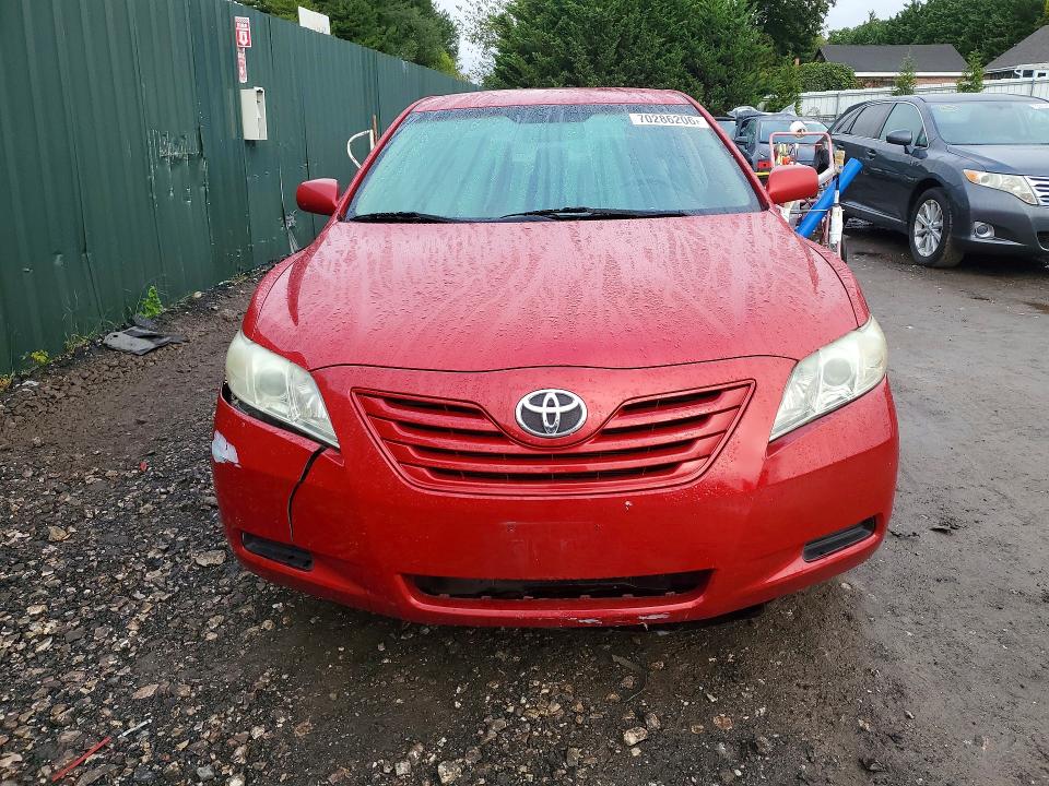 70286206 :رقم المزاد ، 4T1BE46K98U206704 vin ، 2008 Toyota Camry مزاد بيع