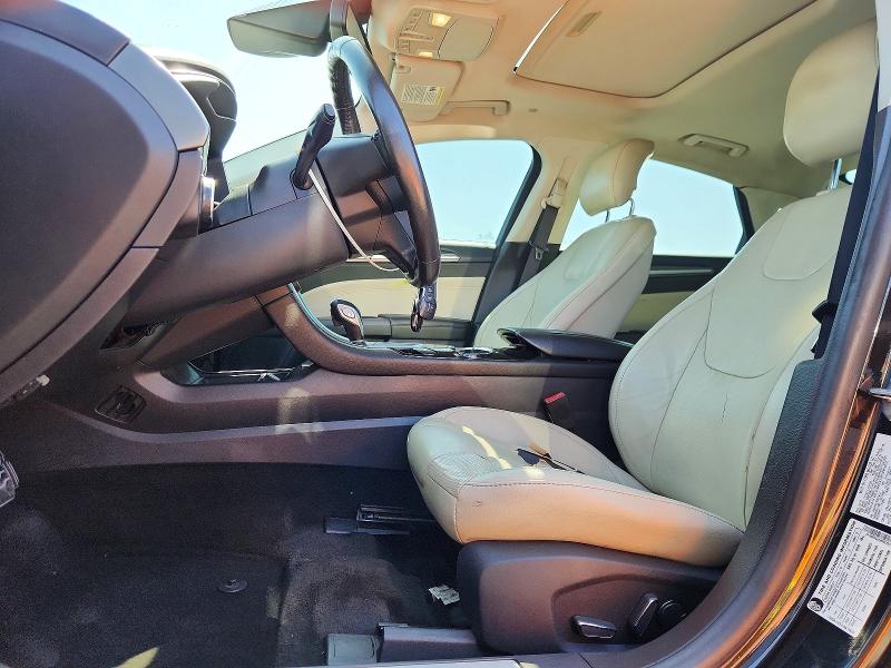 69540146 :رقم المزاد ، 3FA6P0SU5ER378771 vin ، 2014 Ford Fusion مزاد بيع